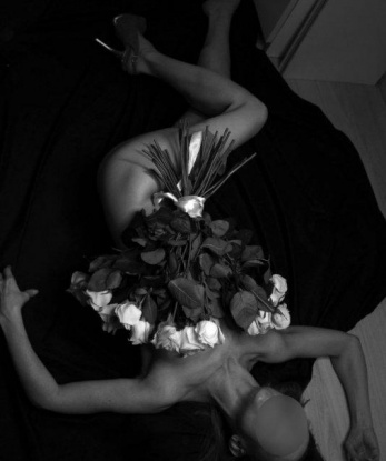 У меня есть все, чтобы сделать твои самые смелые фантазии реальностью. Мои услуги состоят из незабываемой эротической массажной программы, интимных утех, ролевых игр и многого другого, что поднимет тебе настроение и удовлетворение. 🌟 Мои фото говорят сами за себя — ты увидишь мои соблазнительные формы и взгляд, который сводит с ума. Жду отзывы — они говорят о том, какие я на самом деле. ✨ Доверься мне и окунись в мир наслаждения вместе со мной. Я живу в Москве и с нетерпением ожидаю встречи с тобой. 😉 6626, 38 лет